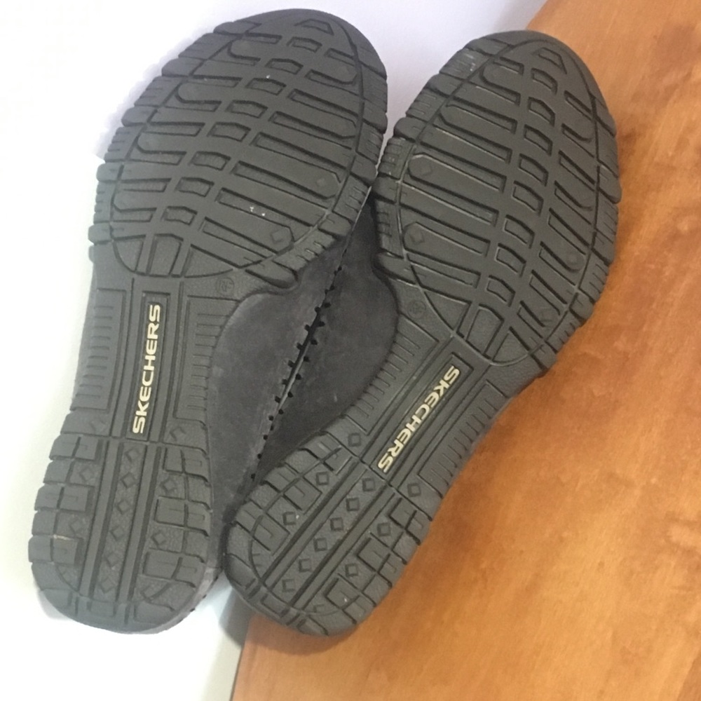 Sketchers Relaxed Fit Memory Foam Brown Womens 6.5 - image 4